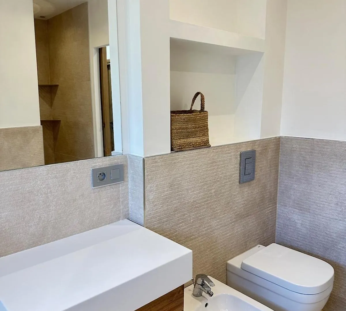Holiday home Le Grand Bouteillan Villa Pierrevert France